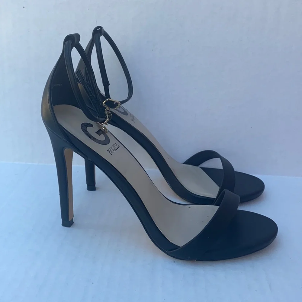 G BY GUESS Women's Heels SZ 7